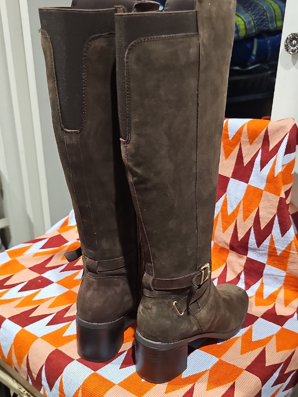 Easy Spirit Dark Brown Suede Knee High Boots with Buckle. Ladies Size 9 - Picture 3 of 12
